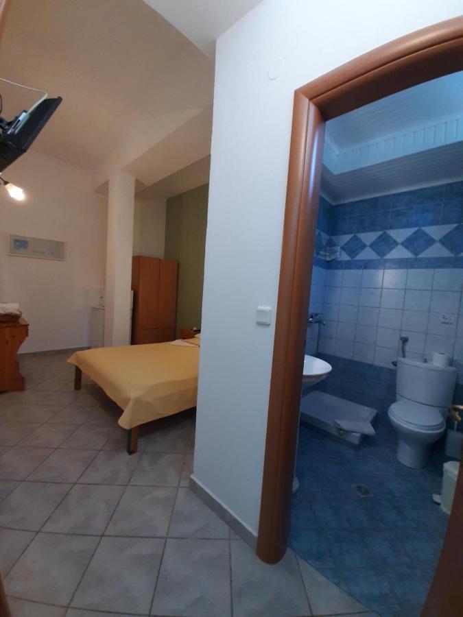 Paraga Rooms Пефкари Экстерьер фото