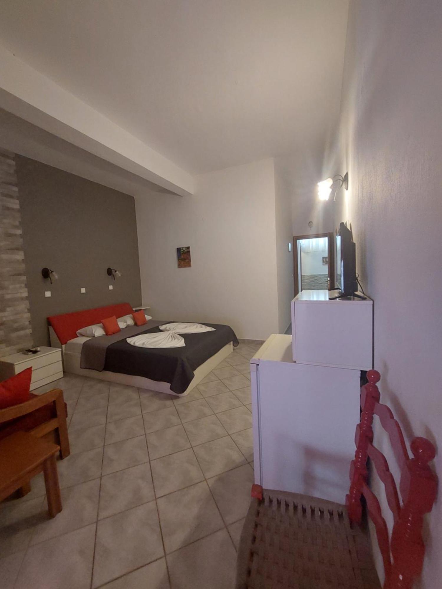 Paraga Rooms Пефкари Экстерьер фото