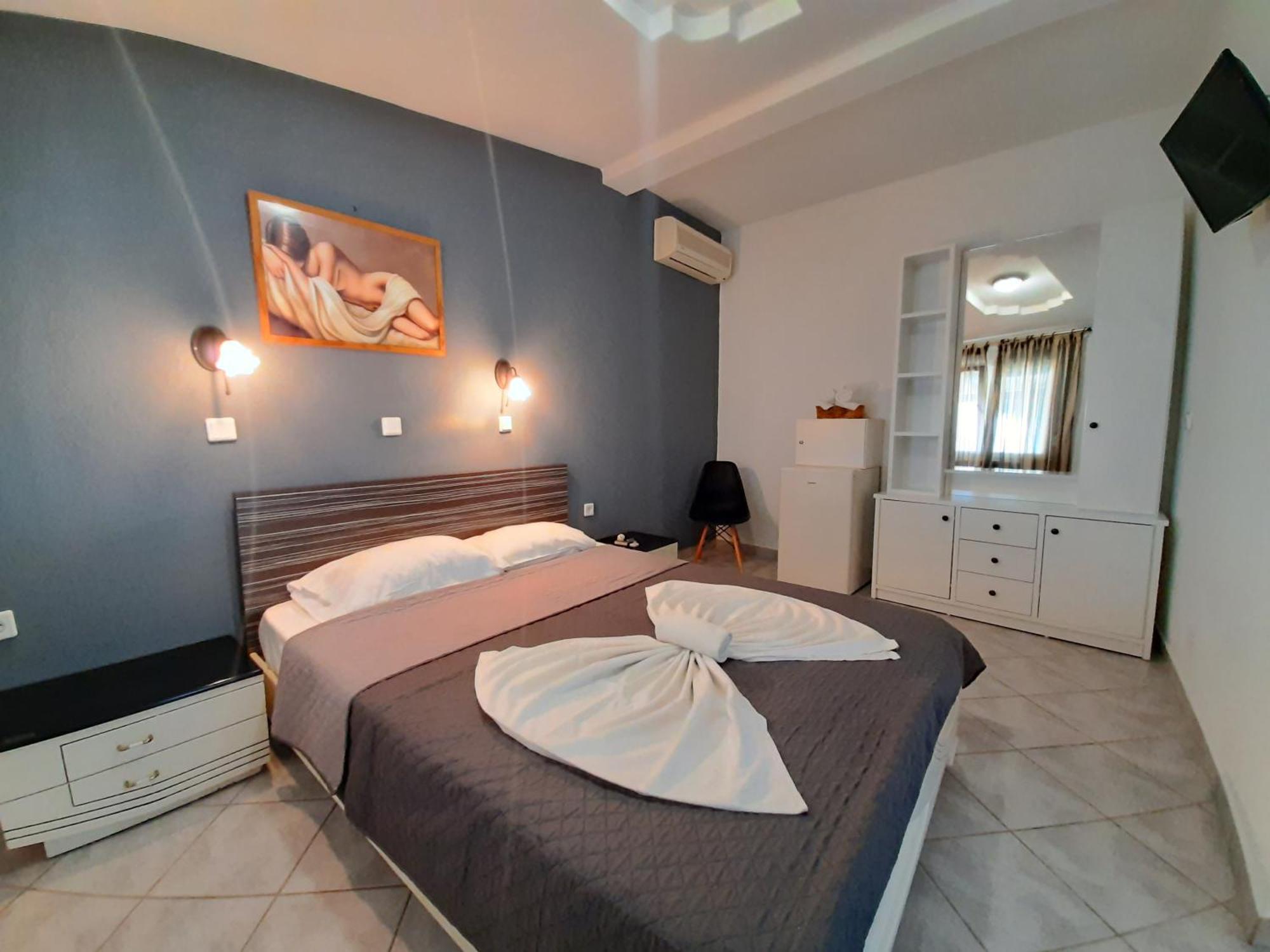 Paraga Rooms Пефкари Номер фото